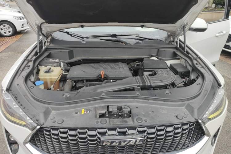 Used Haval F7 2019 1.5T Two-Wheel Drive i-Trend China VI Standard Engine Bay