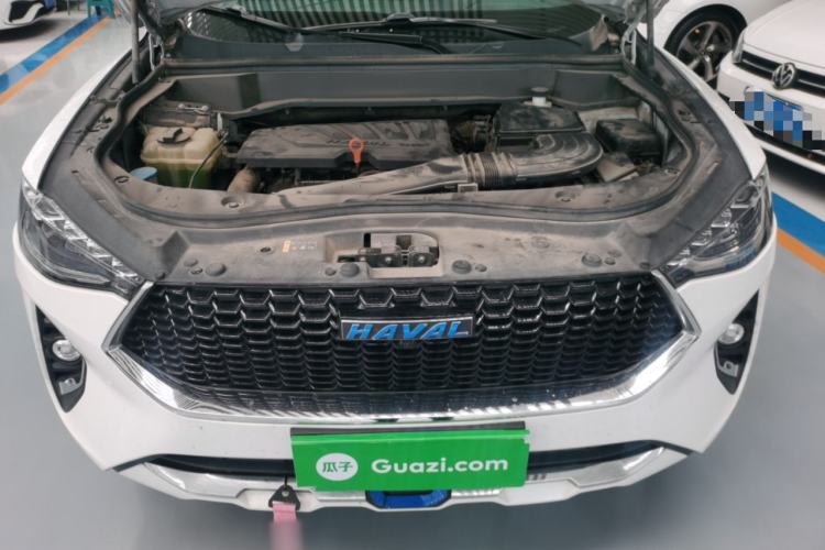 Used Haval F7 2019 1.5T Two-Wheel-Drive i-Type China VI Standard Engine Bay