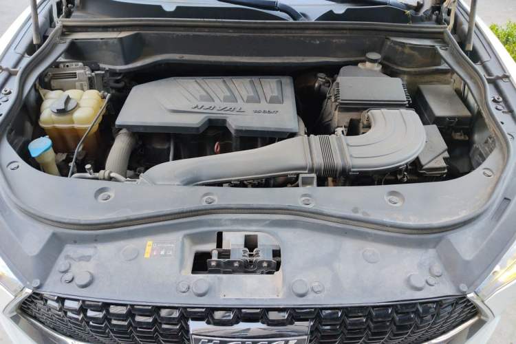 Used Haval F7 2019 1.5T Two-Wheel Drive i-Type China V Standard Engine Bay