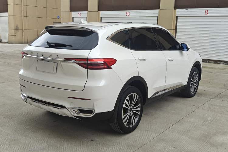Used Haval F7 2019 2.0T Four-Wheel Drive iJoy China V Standard Exterior 4