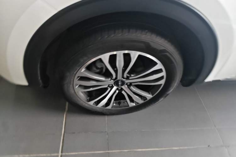 Used Haval F7 2019 2.0T Two-Wheel-Drive i-Van China VI Standard Exterior 4