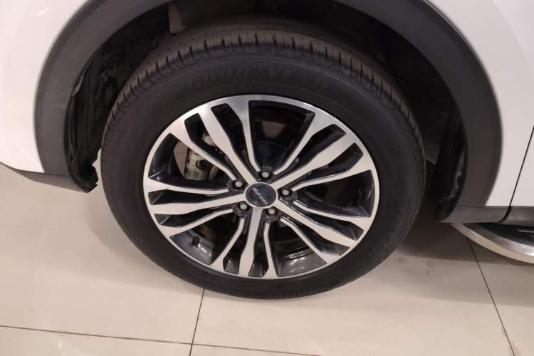 Used Haval F7 2019 2.0T Two-Wheel Drive i-Van China V standard Exterior 4