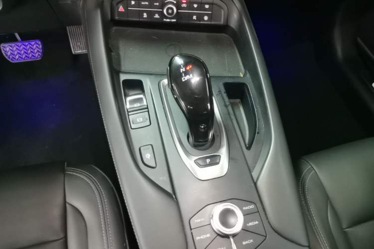 Used Haval F7 2019 1.5T Two-Wheel Drive i-Trend China VI Standard Gear Lever