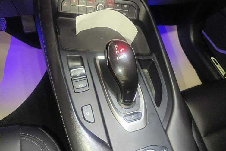 Used Haval F7 2019 1.5T Two-Wheel Drive i-Trend China V Emission Standard Gear Lever