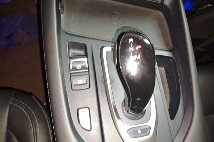 Used Haval F7 2019 1.5T Two-Wheel Drive i-Trend China V Emission Standard Gear Lever