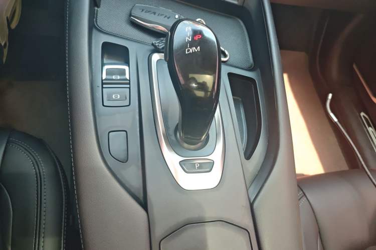Used Haval F7 2019 1.5T Two-Wheel Drive i-Type China V Standard Gear Lever