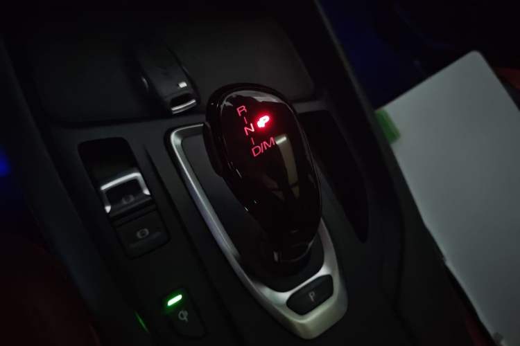 Used Haval F7 2019 1.5T Two-Wheel Drive i-Trend China VI Standard Gear Lever