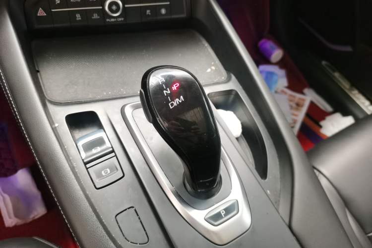 Used Haval F7 2019 1.5T Two-Wheel-Drive i-Type China VI Standard Gear Lever