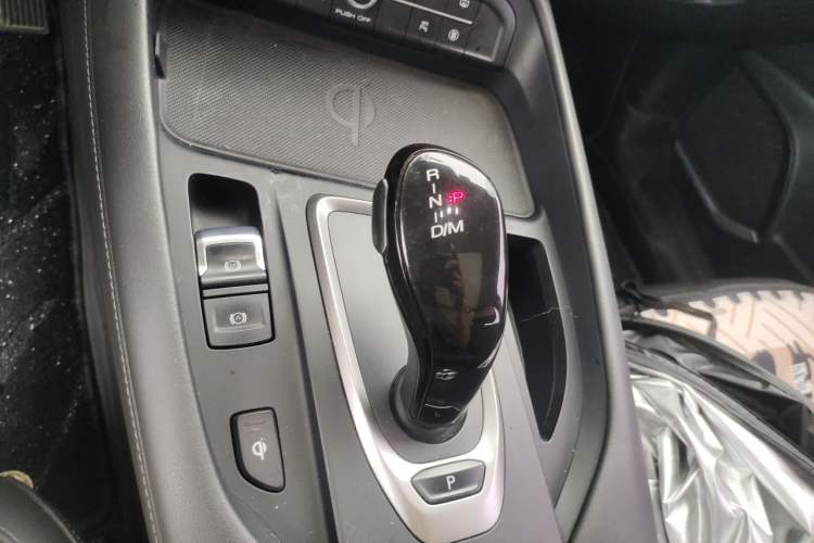 Used Haval F7 2019 1.5T Two-Wheel Drive i-Trend China V Emission Standard Gear Lever