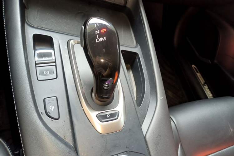 Used Haval F7 2019 1.5T Two-Wheel Drive i-Trend China V Emission Standard Gear Lever