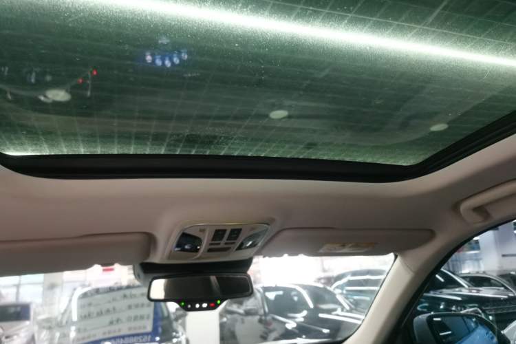 Used Haval F7 2019 2.0T Two-Wheel Drive i-Van China V standard Headliner