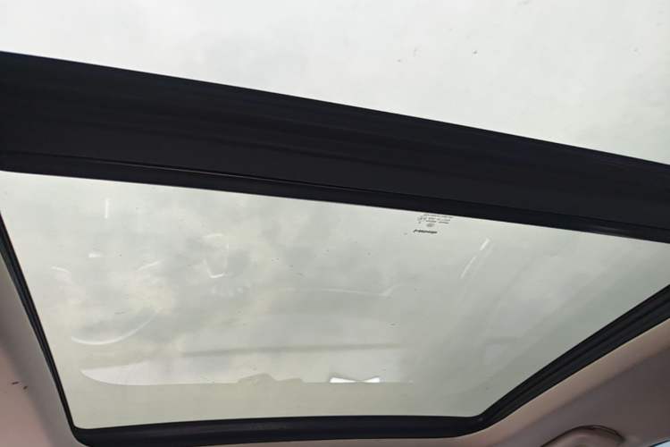 Used Haval F7 2019 1.5T Two-Wheel Drive i-Type China V Standard Headliner