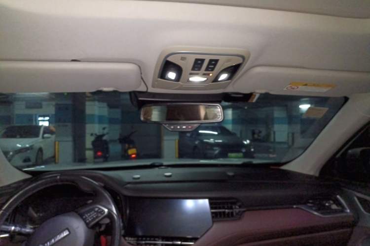 Used Haval F7 2019 1.5T Two-Wheel Drive i-Trend China V Emission Standard Headliner