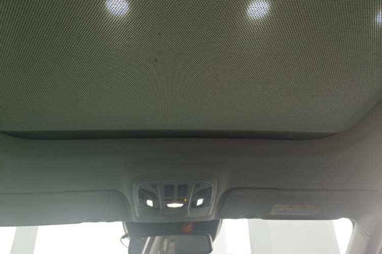 Used Haval F7 2019 2.0T Four-Wheel Drive iJoy China V Standard Headliner
