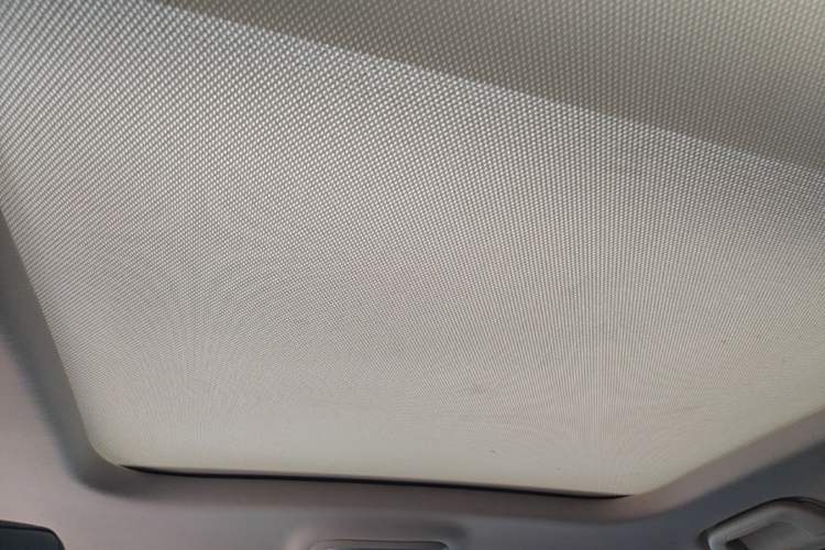 Used Haval F7 2019 2.0T Two-Wheel Drive i-Van China V standard Headliner