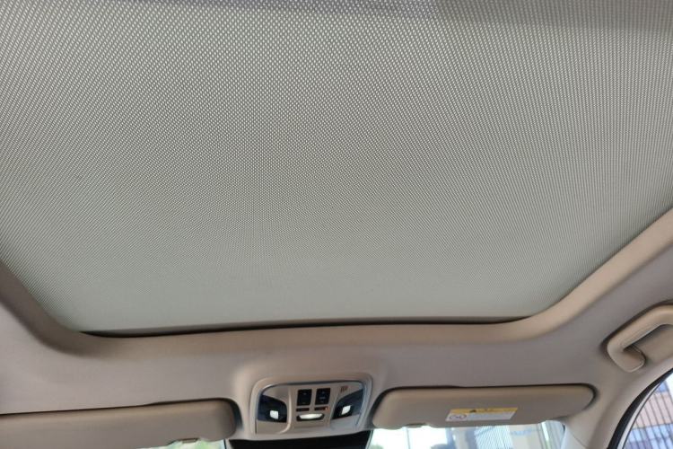 Used Haval F7 2019 2.0T Four-Wheel Drive iJoy China VI Standard Headliner