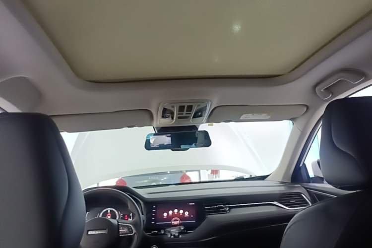 Used Haval F7 2019 1.5T Two-Wheel Drive i-Type China V Standard Headliner