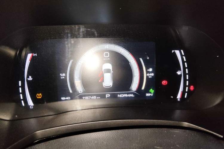 Used Haval F7 2019 1.5T Two-Wheel Drive i-Type China V Standard Instrument Cluster