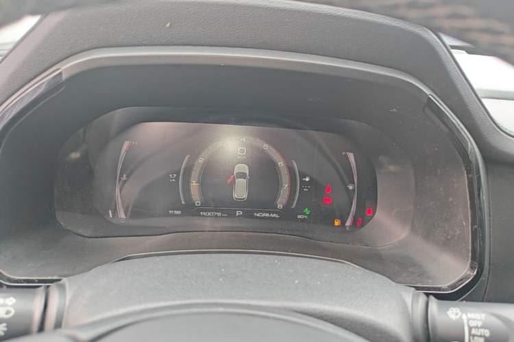 Used Haval F7 2019 2.0T Two-Wheel Drive i-Van China V standard Instrument Cluster