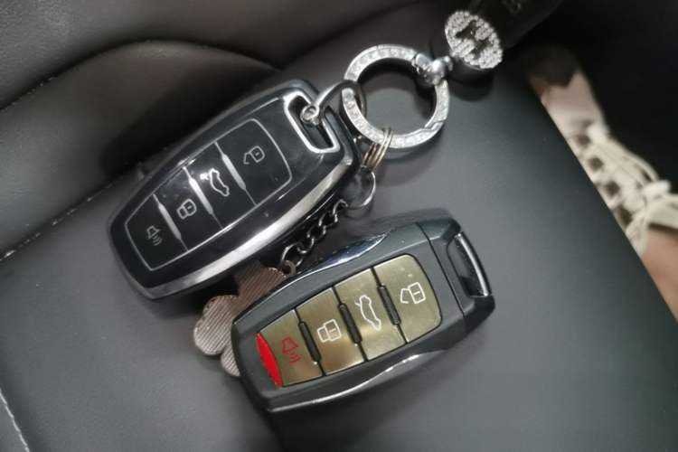 Used Haval F7 2019 1.5T Two-Wheel Drive i-Trend China VI Standard Interior 1