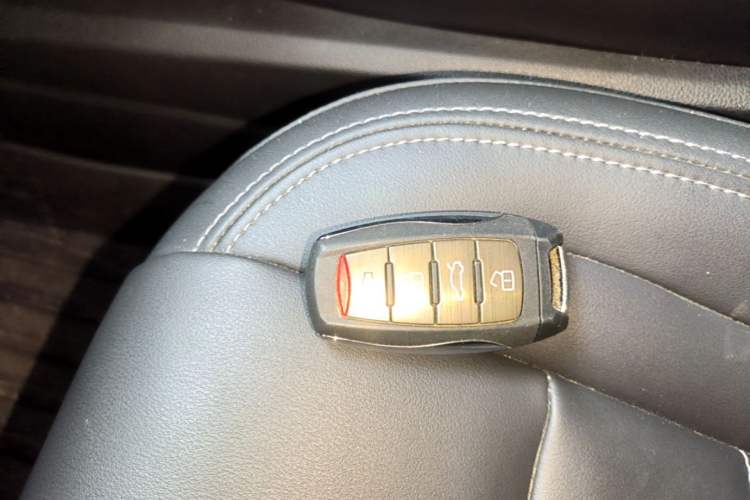 Used Haval F7 2019 1.5T Two-Wheel Drive i-Trend China V Emission Standard Interior 1