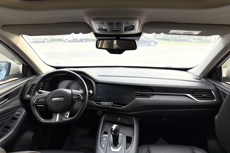Used Haval F7 2019 1.5T Two-Wheel-Drive i-Type China VI Standard Interior 2