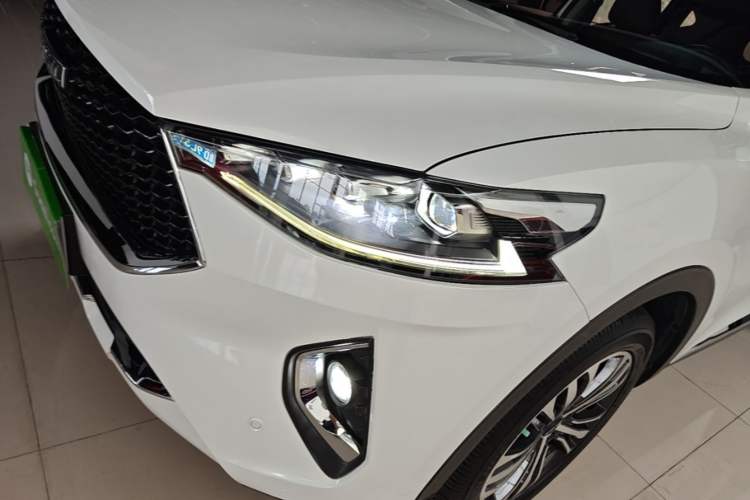 Used Haval F7 2019 2.0T Four-Wheel Drive iJoy China V Standard Left Front Headlight
