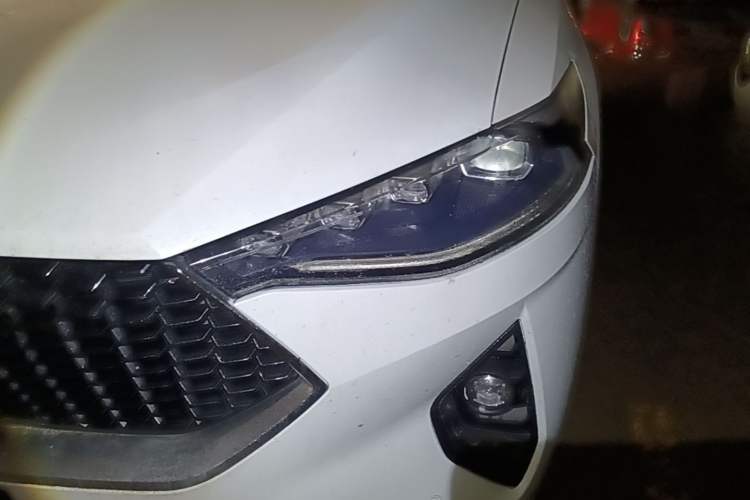 Used Haval F7 2019 2.0T Four-Wheel Drive iJoy China VI Standard Left Front Headlight