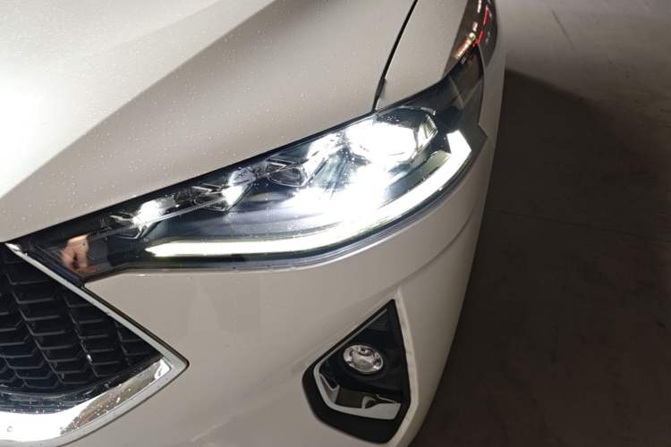 Used Haval F7 2019 1.5T Two-Wheel Drive i-Trend China V Emission Standard Left Front Headlight