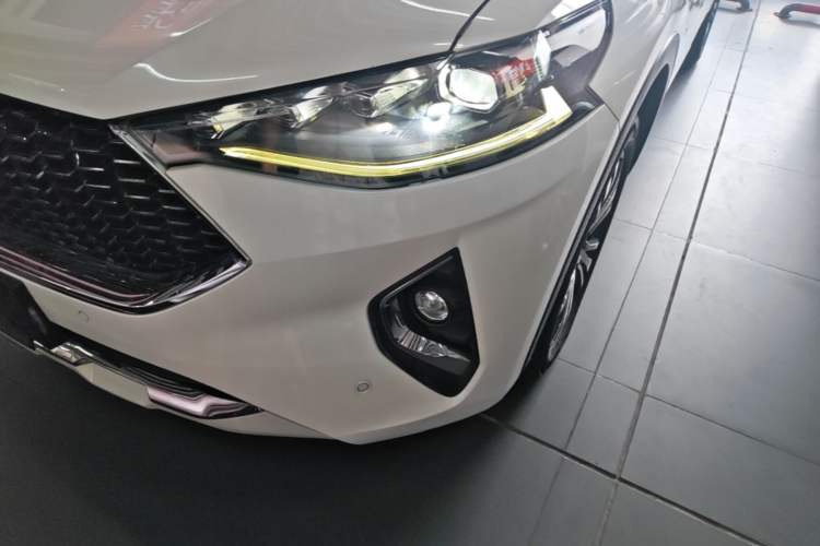 Used Haval F7 2019 2.0T Two-Wheel-Drive i-Van China VI Standard Left Front Headlight