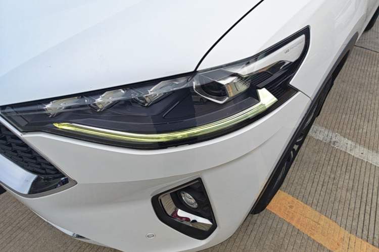 Used Haval F7 2019 2.0T Two-Wheel Drive i-Van China V standard Left Front Headlight