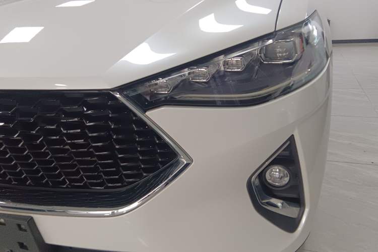 Used Haval F7 2019 1.5T Two-Wheel Drive i-Type China V Standard Left Front Headlight