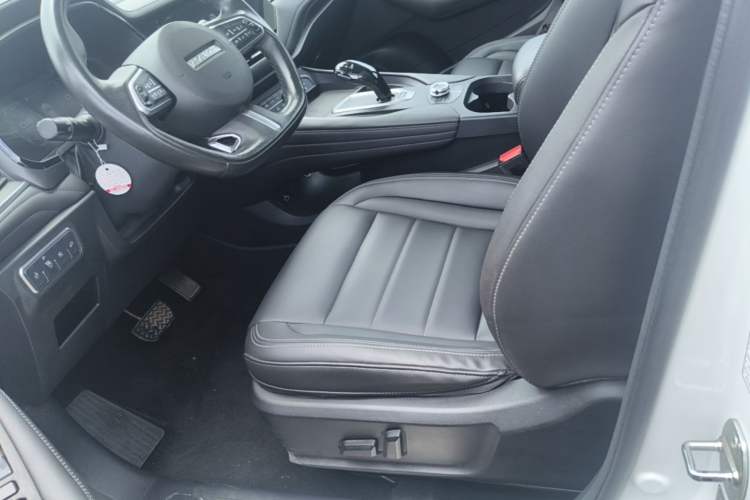 Used Haval F7 2019 2.0T Two-Wheel Drive i-Van China V standard Left Front Seat