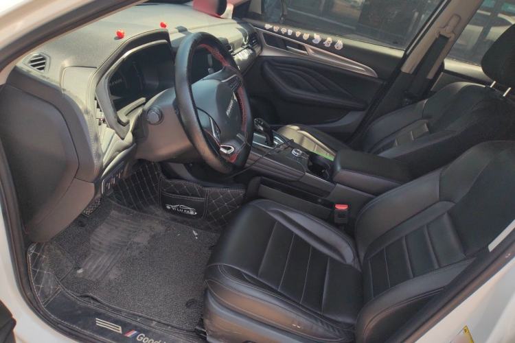 Used Haval F7 2019 2.0T Two-Wheel Drive i-Van China V standard Left Front Seat