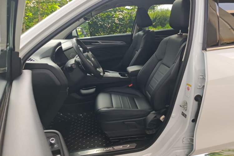 Used Haval F7 2019 1.5T Two-Wheel Drive i-Type China V Standard Left Front Seat