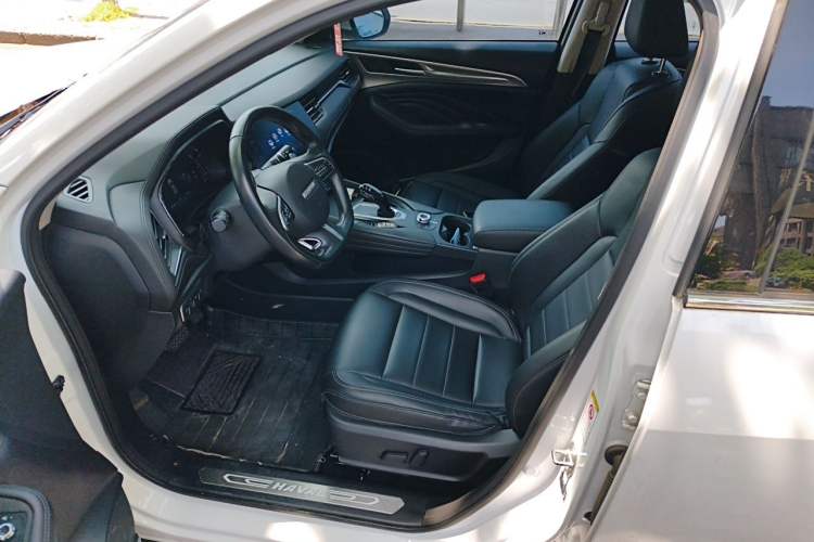 Used Haval F7 2019 1.5T Two-Wheel Drive i-Trend China V Emission Standard Left Front Seat