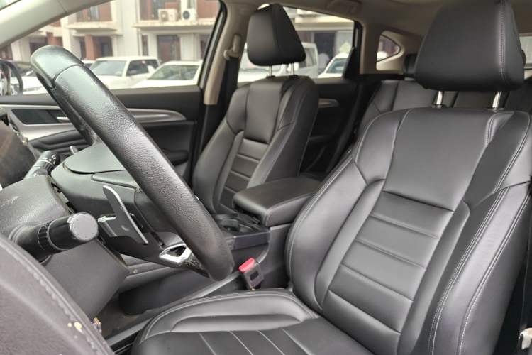Used Haval F7 2019 1.5T Two-Wheel Drive i-Type China V Standard Left Front Seat