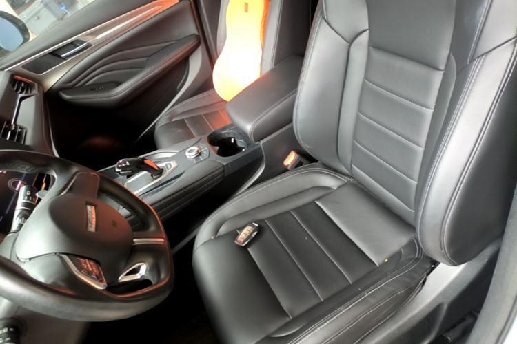 Used Haval F7 2019 1.5T Two-Wheel Drive i-Trend China V Emission Standard Left Front Seat