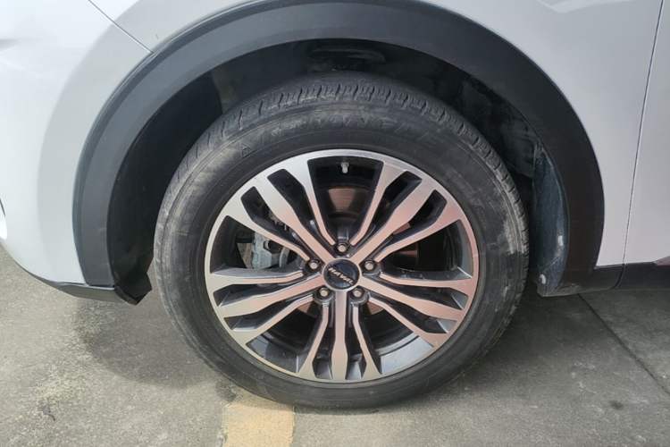 Used Haval F7 2019 2.0T Four-Wheel Drive iJoy China V Standard Left Front Wheel Hub