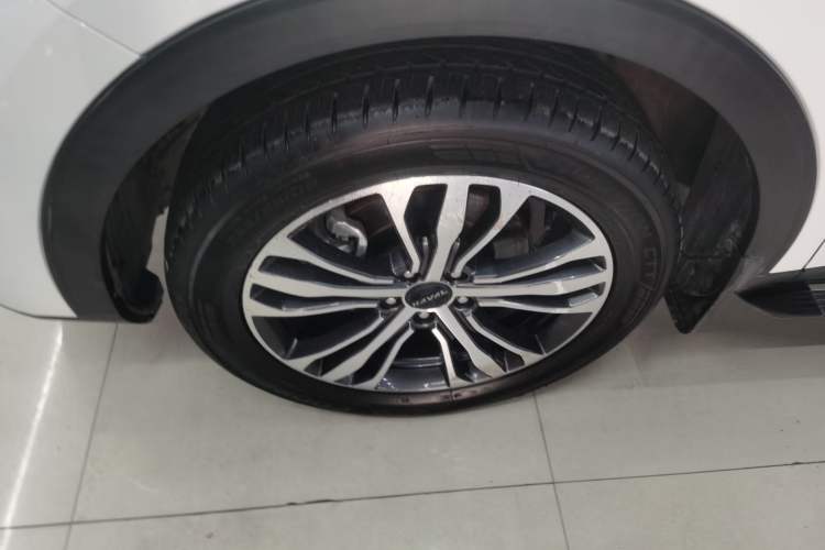 Used Haval F7 2019 2.0T Two-Wheel Drive i-Van China V standard Left Front Wheel Hub