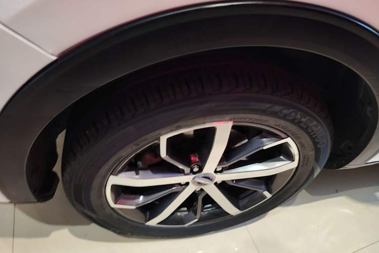 Used Haval F7 2019 1.5T Two-Wheel Drive i-Trend China VI Standard Left Front Wheel Hub