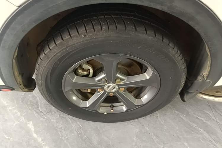 Used Haval F7 2019 1.5T Two-Wheel Drive i-Type China V Standard Left Front Wheel Hub