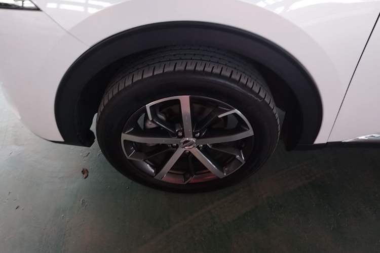 Used Haval F7 2019 1.5T Two-Wheel Drive i-Trend China V Emission Standard Left Front Wheel Hub