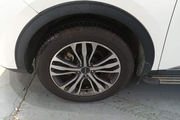 Used Haval F7 2019 2.0T Four-Wheel Drive iJoy China VI Standard Left Front Wheel Hub