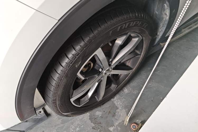 Used Haval F7 2019 1.5T Two-Wheel Drive i-Trend China VI Standard Left Front Wheel Hub