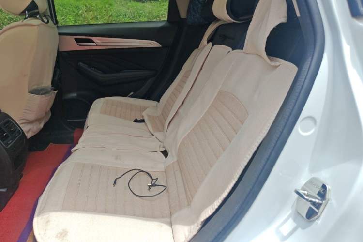 Used Haval F7 2019 2.0T Four-Wheel Drive iJoy China VI Standard Left Rear Seat