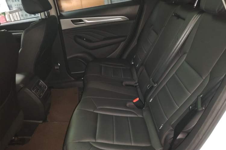 Used Haval F7 2019 1.5T Two-Wheel Drive i-Trend China V Emission Standard Left Rear Seat