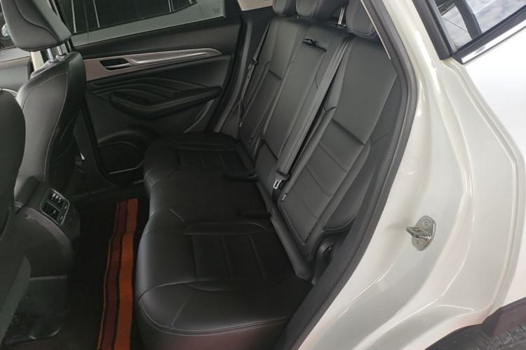 Used Haval F7 2019 2.0T Four-Wheel Drive iJoy China V Standard Left Rear Seat