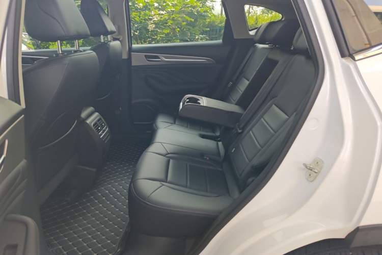 Used Haval F7 2019 1.5T Two-Wheel Drive i-Type China V Standard Left Rear Seat