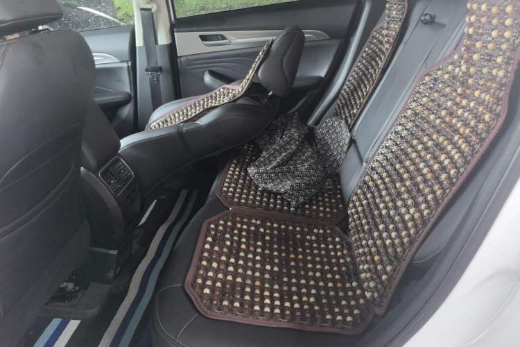 Used Haval F7 2019 1.5T Two-Wheel Drive i-Trend China V Emission Standard Left Rear Seat